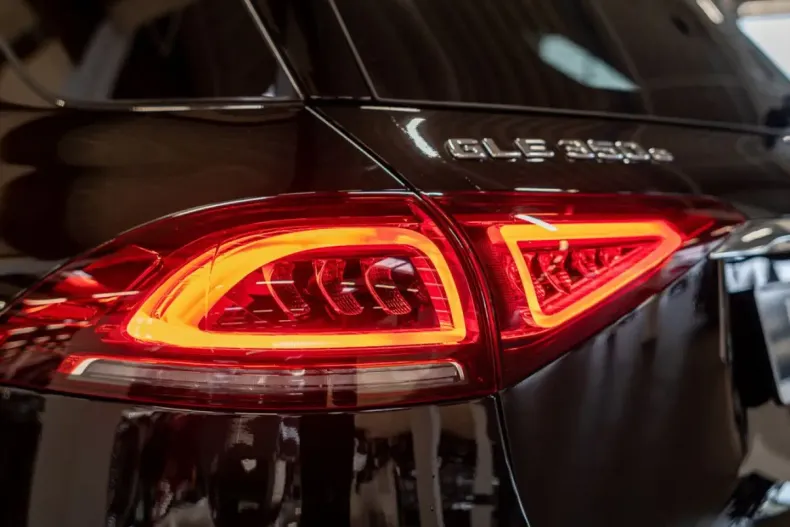 Mercedes-Benz GLE 350 din 2021 cu 69.958 km - oferta MER169692 - foto 34