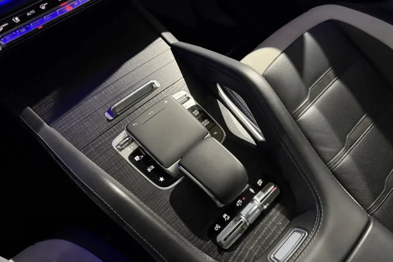 Mercedes-Benz GLE 63 AMG din 2022 cu 52.277 km - oferta MER169696 - foto 22