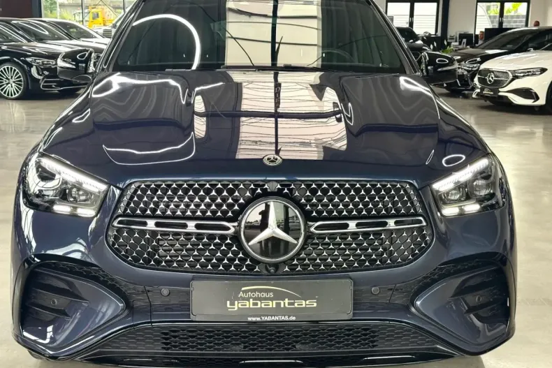Mercedes-Benz GLE 300 din 2024 cu 3.400 km - oferta MER169698 - foto 2
