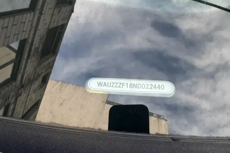 Audi Q8 din 2022 cu 33.000 km - oferta AUD169712 - foto 4