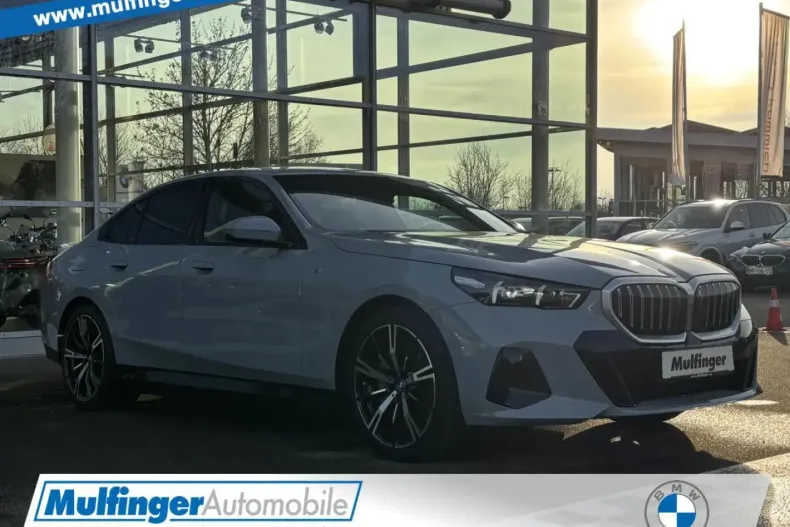 BMW 550 din 2025 cu 40.469 km - oferta BMW169717 - foto 1