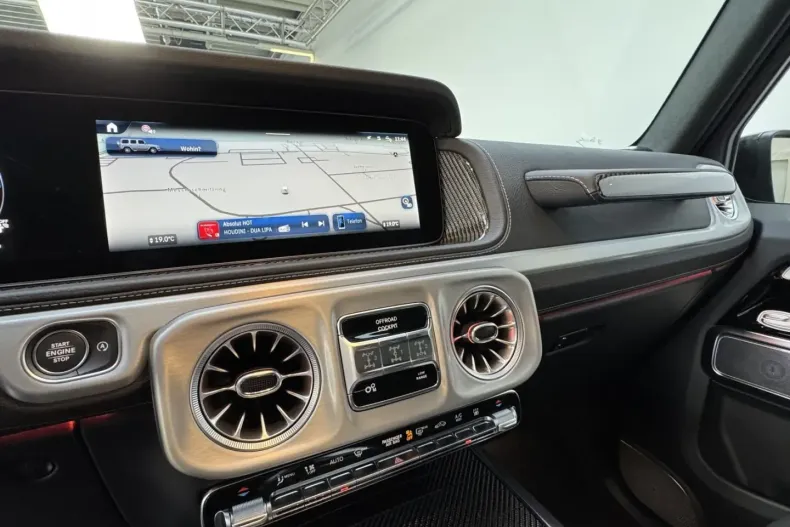 Mercedes-Benz G 63 AMG din 2025 cu 12.500 km - oferta MER169718 - foto 10