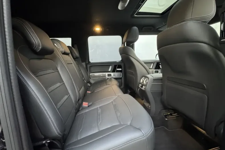 Mercedes-Benz G 63 AMG din 2025 cu 12.500 km - oferta MER169718 - foto 29