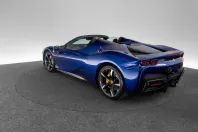 Ferrari SF90 din 2023 cu 2.300 km - oferta FER169719 - foto 7