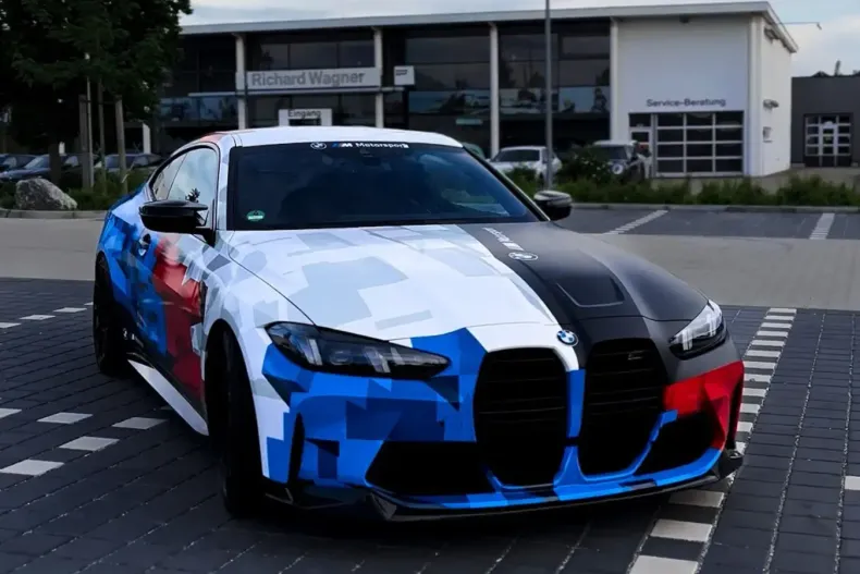 BMW M4 din 2025 cu 15.400 km - oferta BMW169724 - foto 1