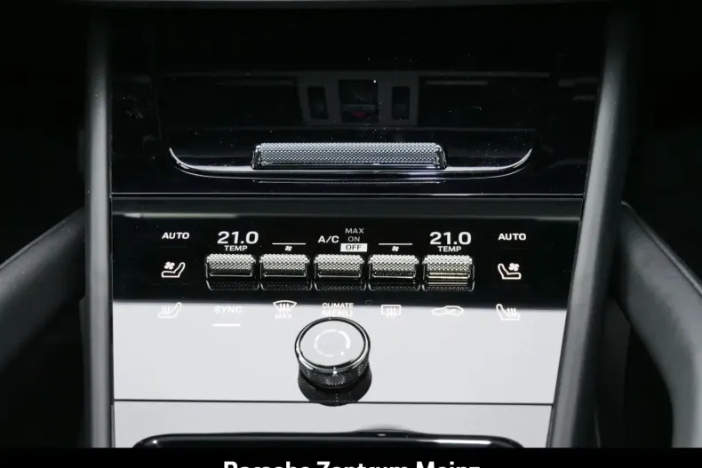 Porsche Cayenne din 2025 cu 18.700 km - oferta POR169727 - foto 19