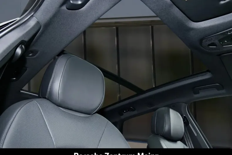 Porsche Cayenne din 2025 cu 18.700 km - oferta POR169727 - foto 35