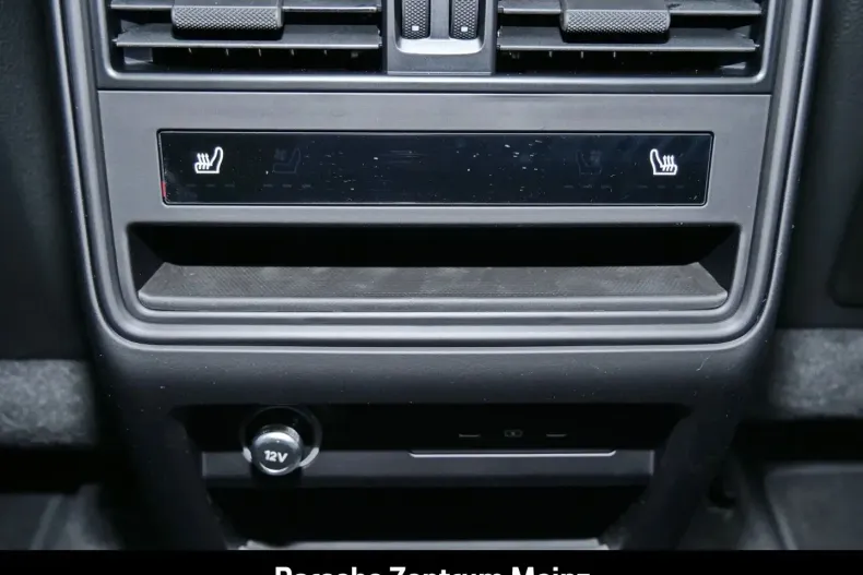 Porsche Cayenne din 2025 cu 18.700 km - oferta POR169727 - foto 36