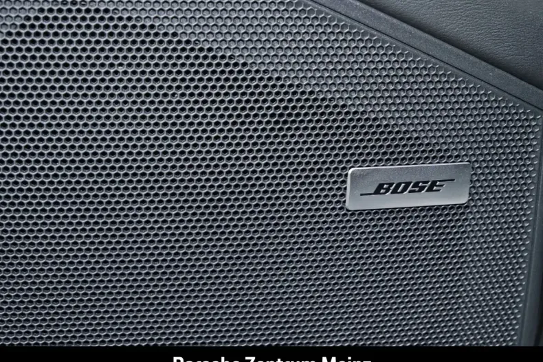 Porsche Cayenne din 2025 cu 18.700 km - oferta POR169727 - foto 41