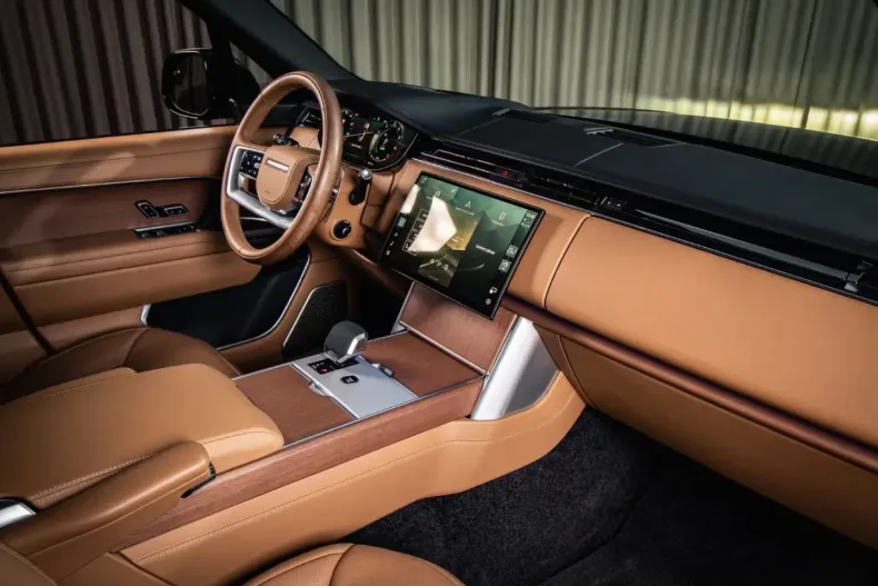 Land Rover Range Rover din 2025 cu 10.500 km - oferta LAN169729 - foto 11