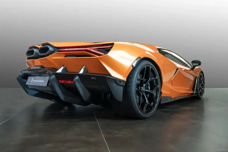 Lamborghini Revuelto din 2025 cu 3.499 km - oferta LAM169730 - foto 7