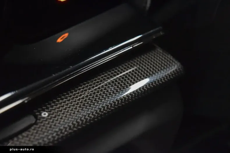Ferrari Purosangue din 2025 cu 6.900 km - oferta FER169734 - foto 18