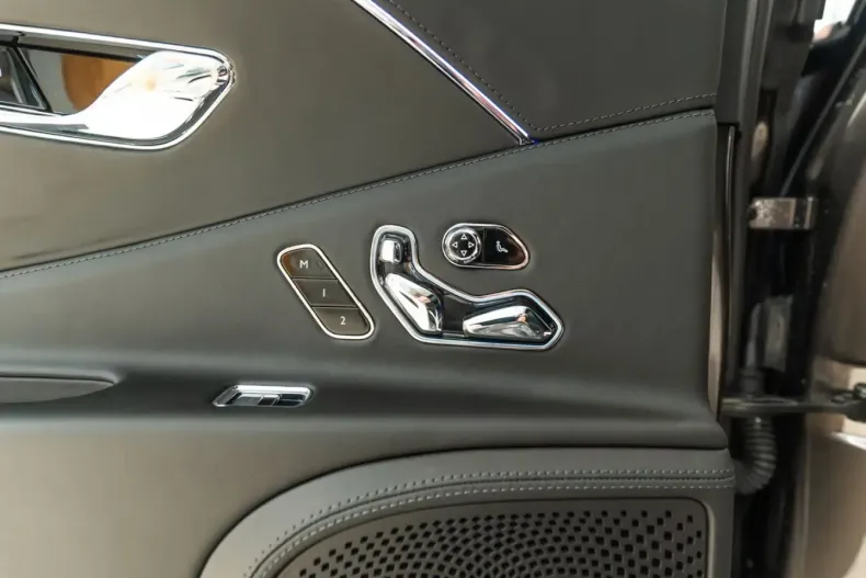 Bentley Flying Spur din 2025 cu 8.390 km - oferta BEN169735 - foto 18