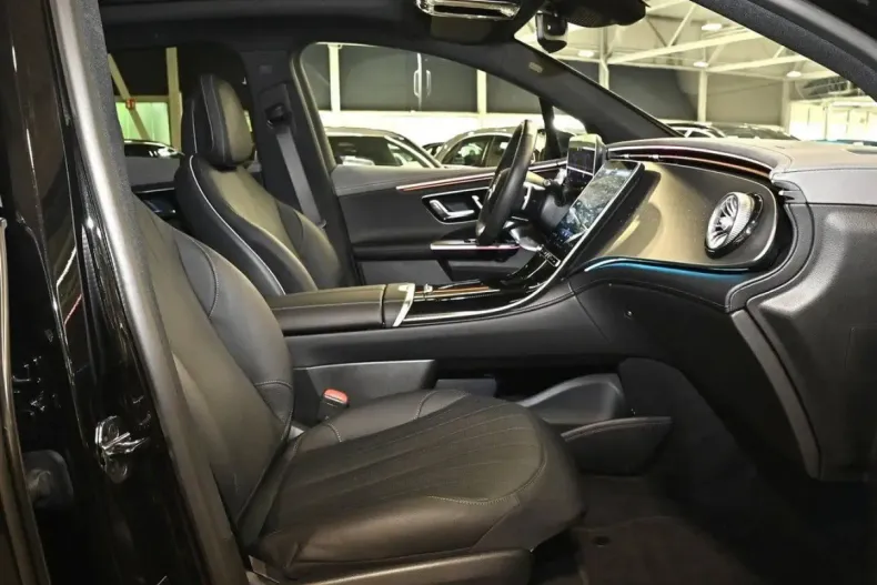 Mercedes-Benz EQE din 2025 cu 8.400 km - oferta MER169740 - foto 2