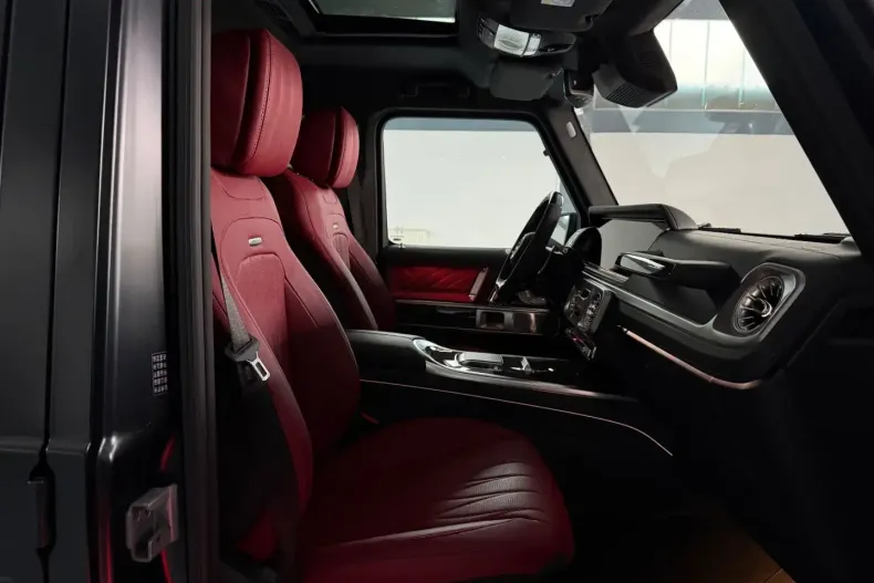 Mercedes-Benz G 63 AMG din 2025 cu 15.000 km - oferta MER169743 - foto 9