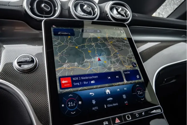 Mercedes-Benz GLC 200 din 2024 cu 19.987 km - oferta MER169755 - foto 9