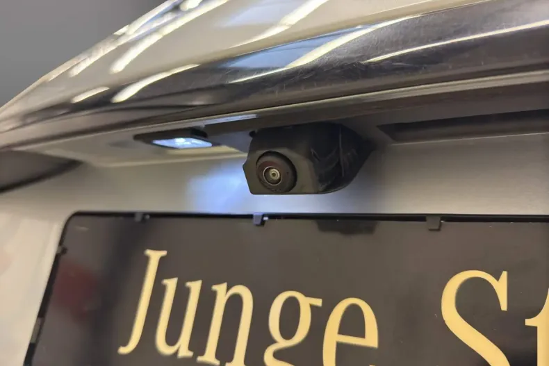 Mercedes-Benz GLC 200 din 2024 cu 7.053 km - oferta MER169760 - foto 15