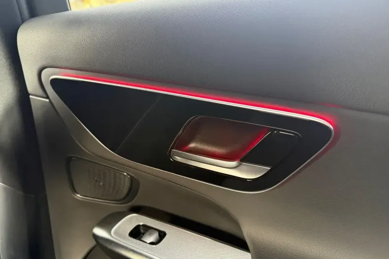 Mercedes-Benz GLC 200 din 2024 cu 20.575 km - oferta MER169762 - foto 14