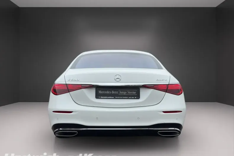 Mercedes-Benz S 580 din 2023 cu 5.890 km - oferta MER169768 - foto 4