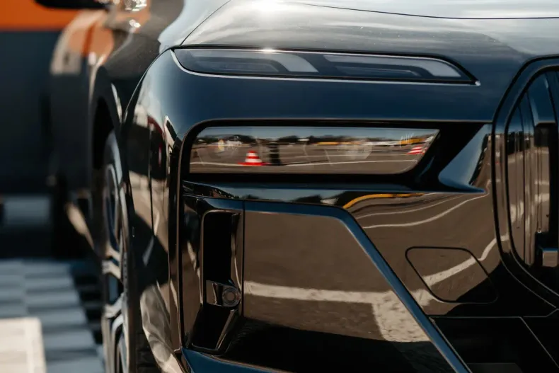 BMW Seria 7 din 2024 cu 44.800 km - oferta BMW169778 - foto 4