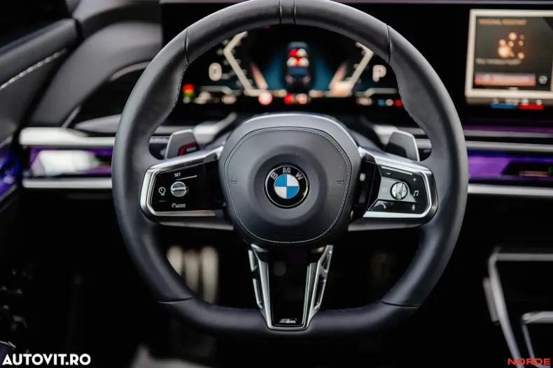 BMW Seria 7 din 2024 cu 44.800 km - oferta BMW169778 - foto 38