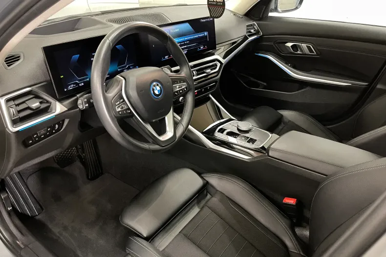 BMW Seria 3 din 2023 cu 79.231 km - oferta BMW169780 - foto 5