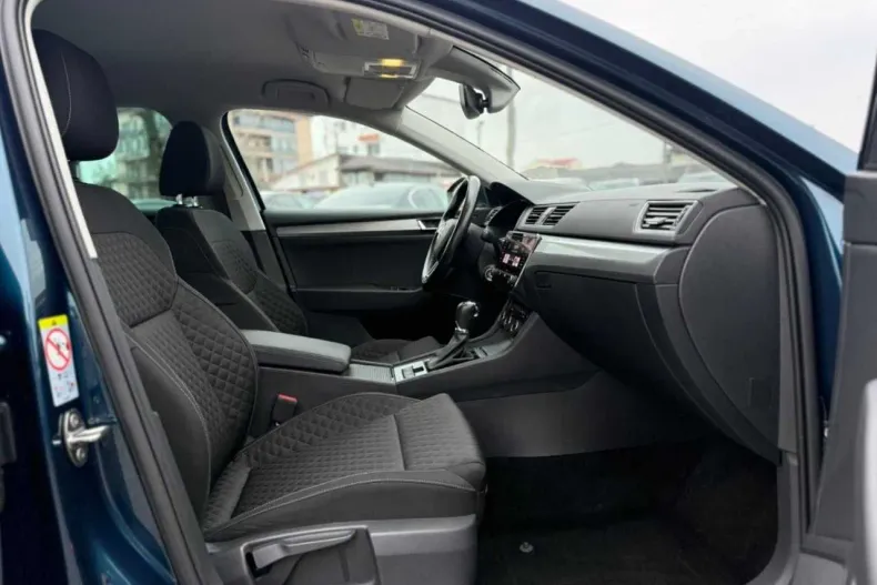 Skoda Superb din 2020 cu 131.000 km - oferta SKO169783 - foto 19