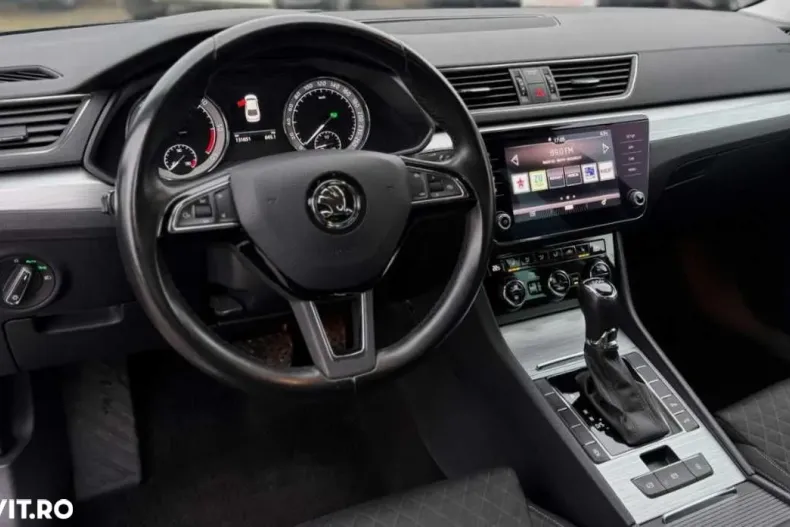 Skoda Superb din 2020 cu 131.000 km - oferta SKO169783 - foto 21