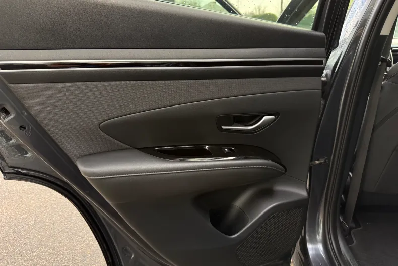 Hyundai TUCSON din 2022 cu 100.850 km - oferta HYU169784 - foto 11