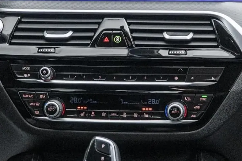 BMW Seria 5 din 2021 cu 159.900 km - oferta BMW169790 - foto 4