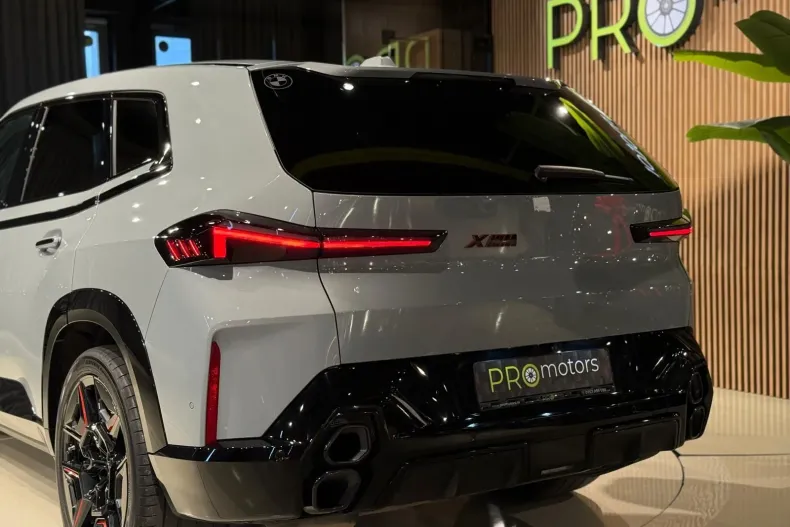 BMW XM din 2023 cu 30.944 km - oferta BMW169792 - foto 10