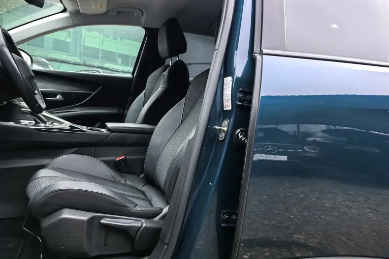 Peugeot 3008 din 2022 cu 124.979 km - oferta PEU169795 - foto 14