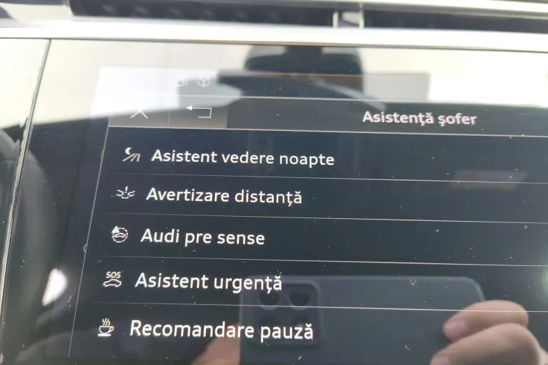 Audi S8 din 2020 cu 76.000 km - oferta AUD169798 - foto 29