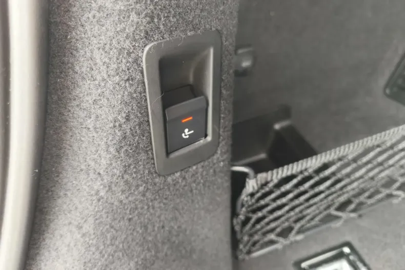 Audi S8 din 2020 cu 76.000 km - oferta AUD169798 - foto 40