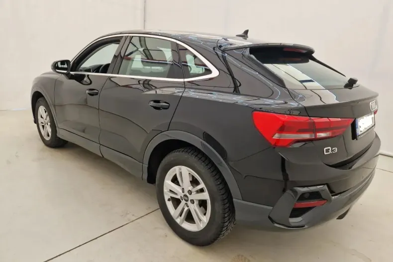 Audi Q3 din 2021 cu 70.000 km - oferta AUD169799 - foto 4