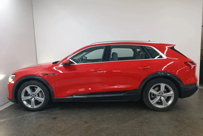 Audi e-tron din 2020 cu 40.000 km - oferta AUD169800 - foto 3
