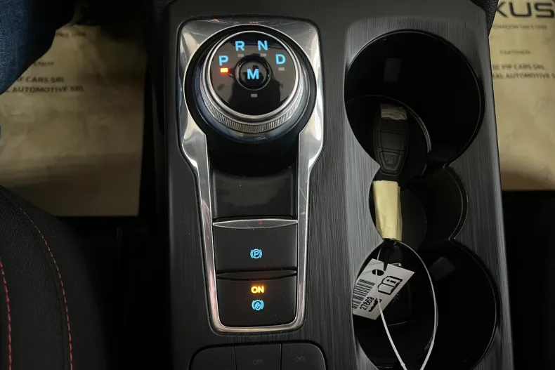 Ford Kuga din 2021 cu 136.000 km - oferta FOR169804 - foto 26