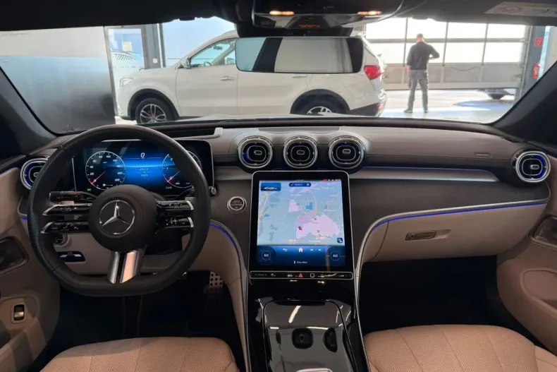 Mercedes-Benz CLE 220 din 2024 cu 24.519 km - oferta MER169809 - foto 8