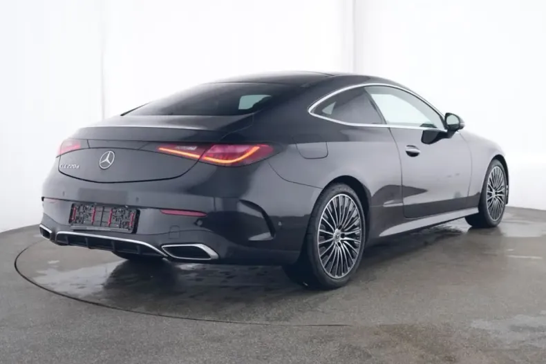 Mercedes-Benz CLE 220 din 2023 cu 14.000 km - oferta MER169828 - foto 2