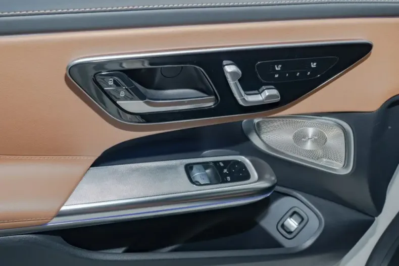 Mercedes-Benz CLE 220 din 2024 cu 26.670 km - oferta MER169829 - foto 10