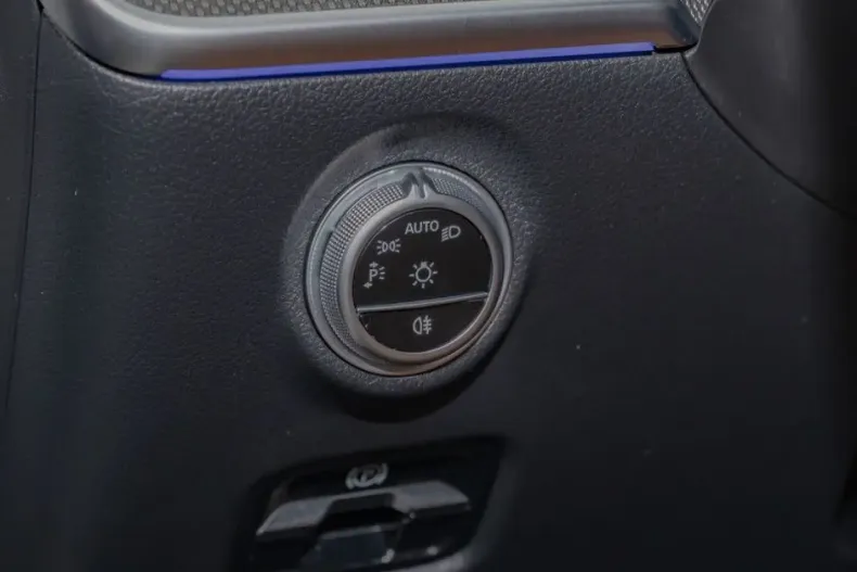 Mercedes-Benz CLE 220 din 2024 cu 26.670 km - oferta MER169829 - foto 12