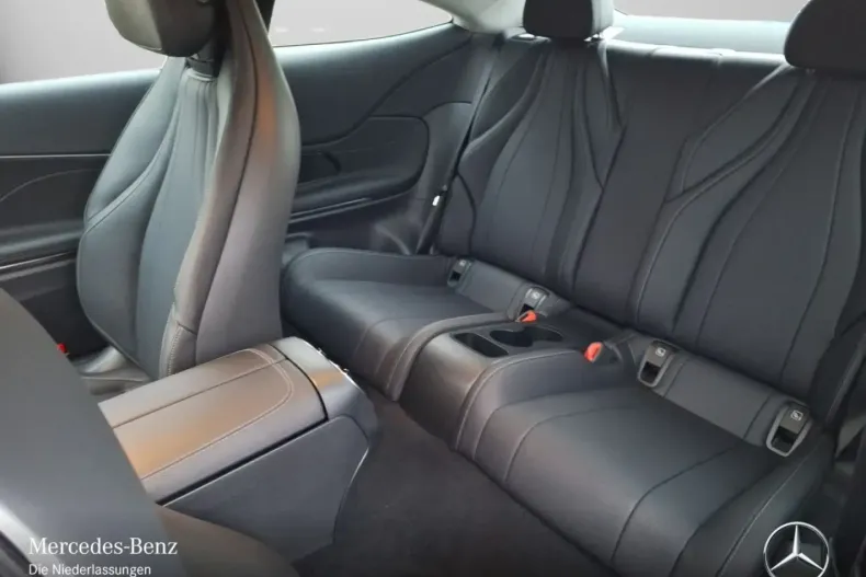 Mercedes-Benz CLE 200 din 2024 cu 17.063 km - oferta MER169832 - foto 12