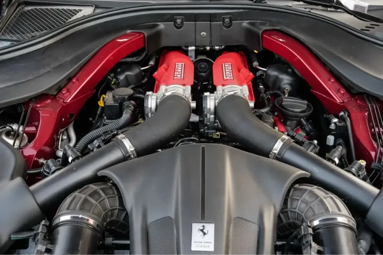 Ferrari Roma din 2024 cu 11.382 km - oferta FER169835 - foto 12