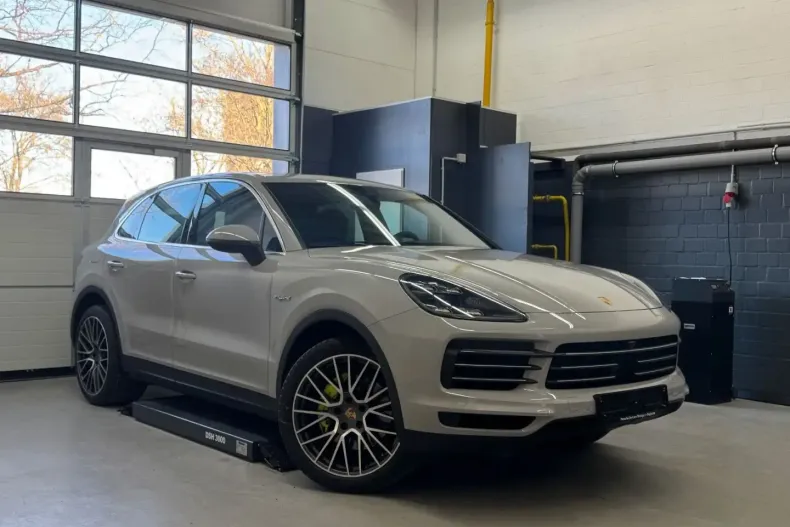 Porsche Cayenne din 2021 cu 54.000 km - oferta POR169850 - foto 3