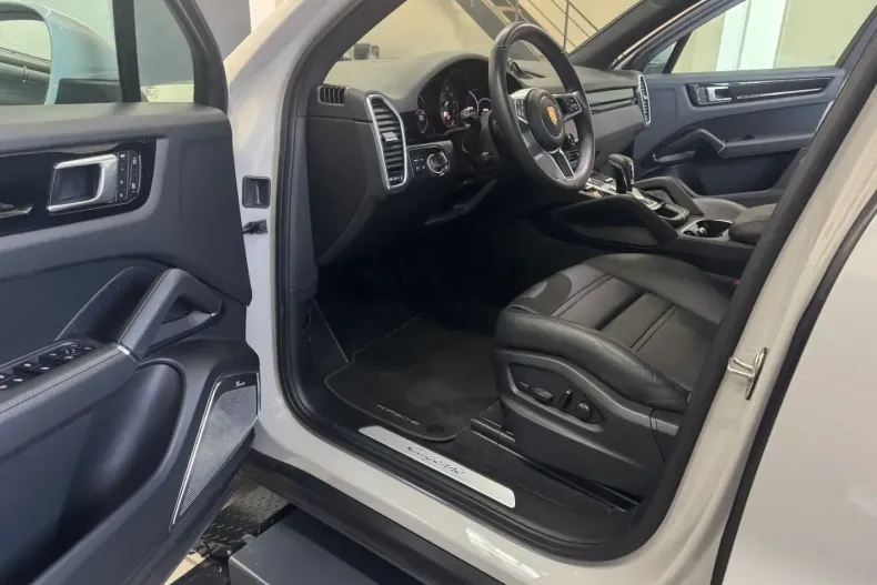 Porsche Cayenne din 2021 cu 54.000 km - oferta POR169850 - foto 8