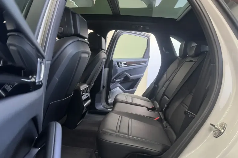 Porsche Cayenne din 2021 cu 54.000 km - oferta POR169850 - foto 13