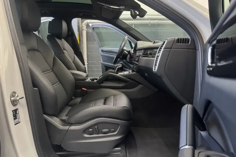 Porsche Cayenne din 2021 cu 54.000 km - oferta POR169850 - foto 17