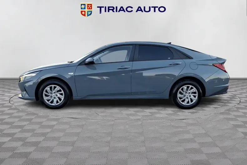 Hyundai Elantra din 2022 cu 41.793 km - oferta HYU169867 - foto 3