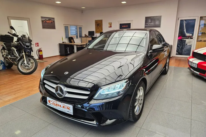 Mercedes-Benz C din 2021 cu 77.000 km - oferta MER169872 - foto 1