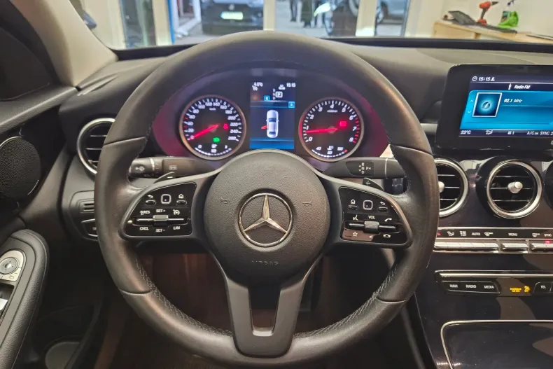 Mercedes-Benz C din 2021 cu 77.000 km - oferta MER169872 - foto 13